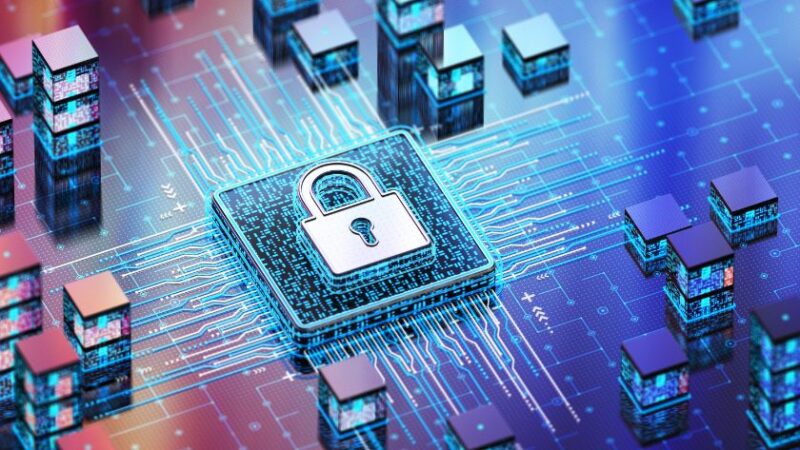 Illustration 3D dun cadenas numérique posé sur une puce électronique entouré de blocs de données symbolisant la cybersécurité